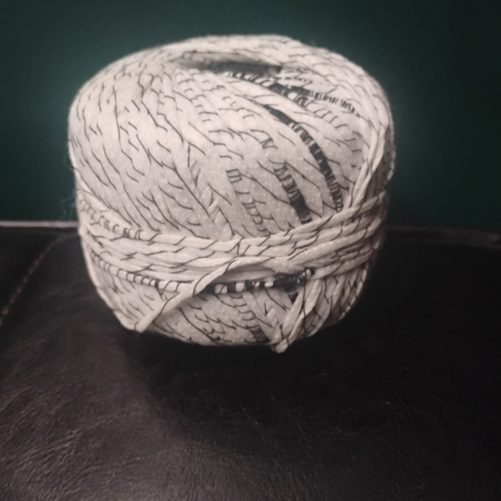 Black & White Specialty Yarn - $5 or Free with Yarn Purchase